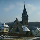 Aumenau im Winter mit der evangelischen Kirche