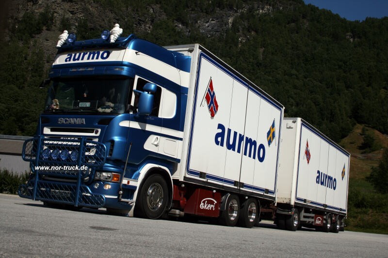 Aurmo Scania R 580 TL Kofferhängerzug 3a-3a