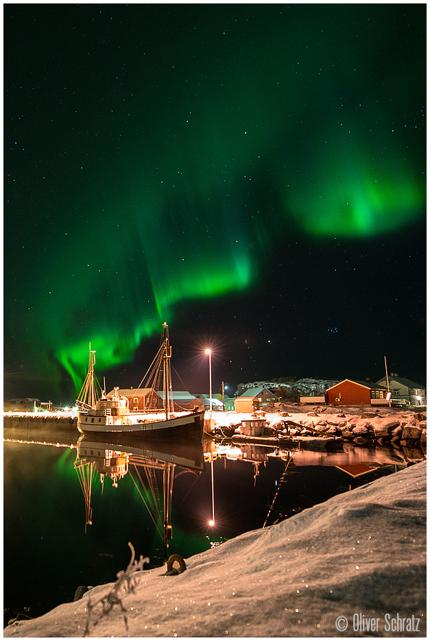 Aurora Boat