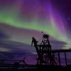 Aurora Borealis am Kai von Pyramiden, Spitzbergen im Oktober 2013