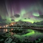 - aurora borealis at Nyksund -