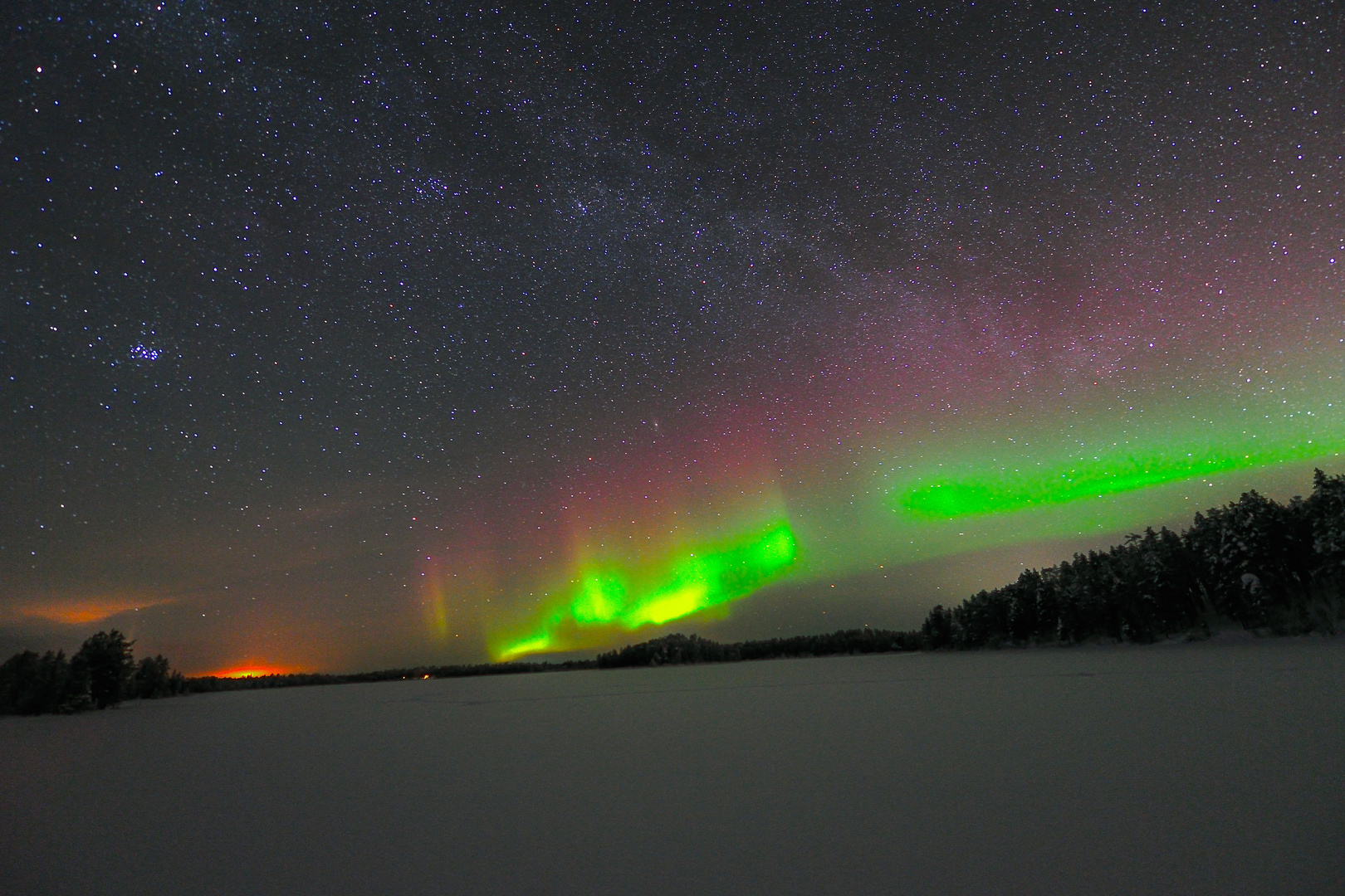 Aurora borealis in der Nähe von Kuusamo - Finnland