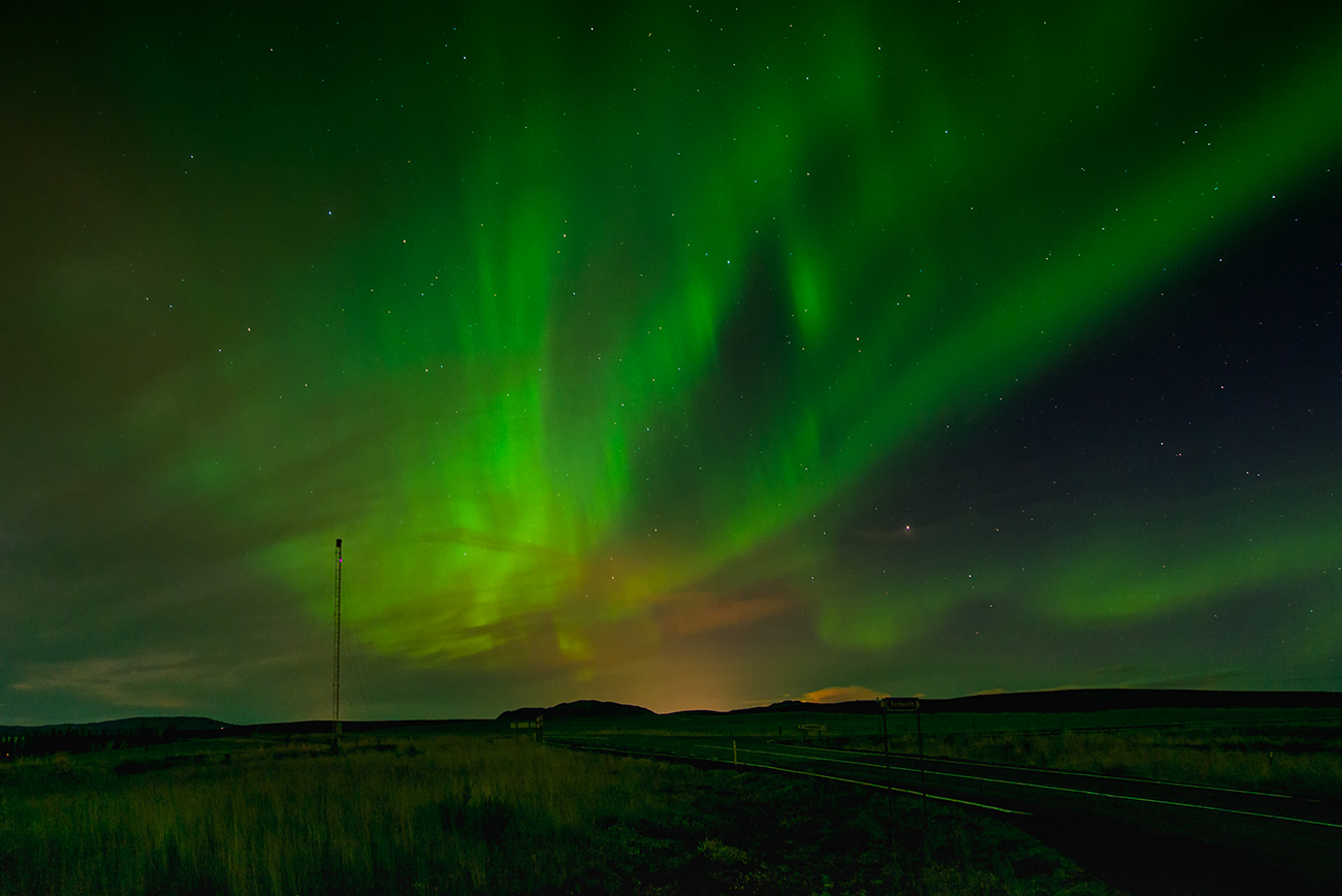 aurora borealis o the road