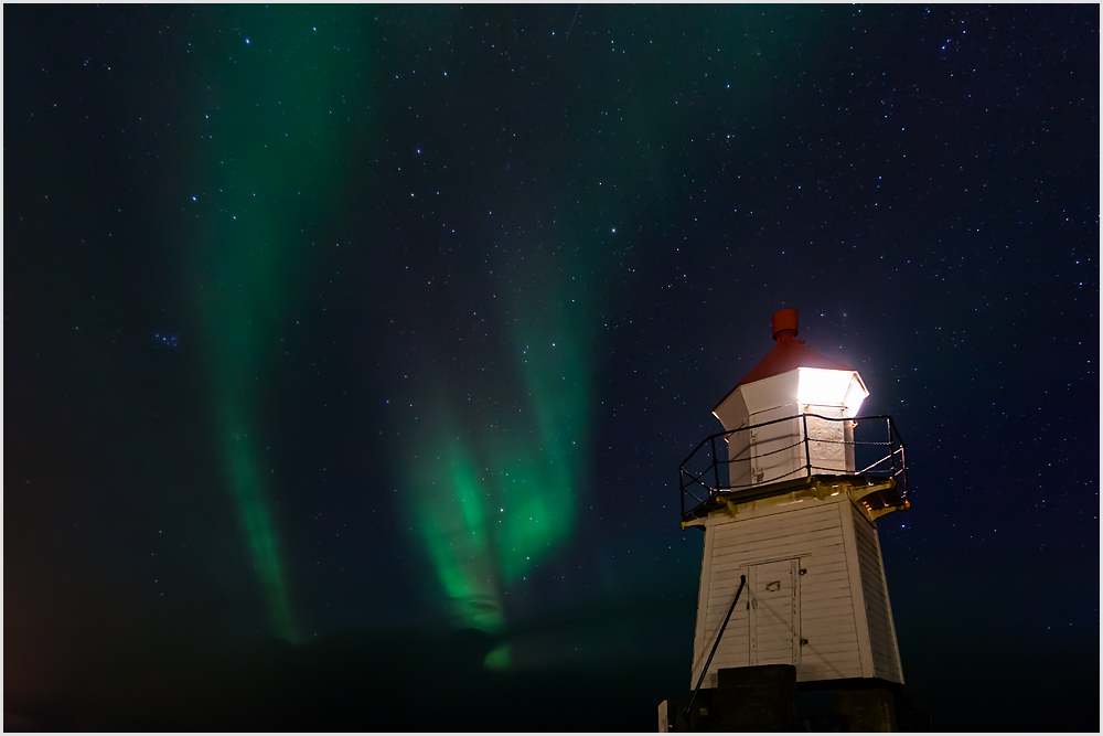 Aurora Lighthouse I