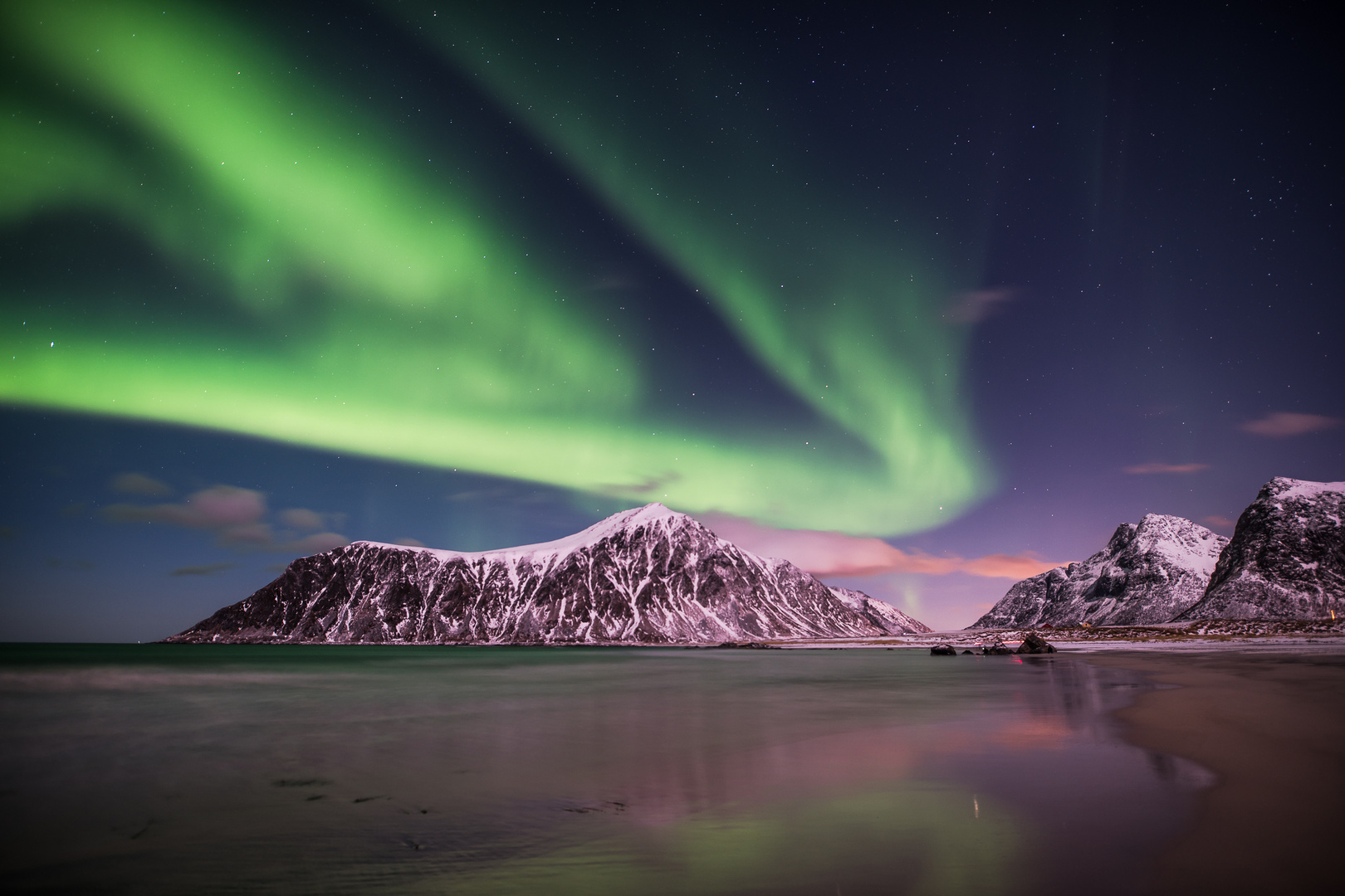 aurora skagsandenbeach 