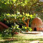 ... Auroville ... Dans un jardin d'enfants ...