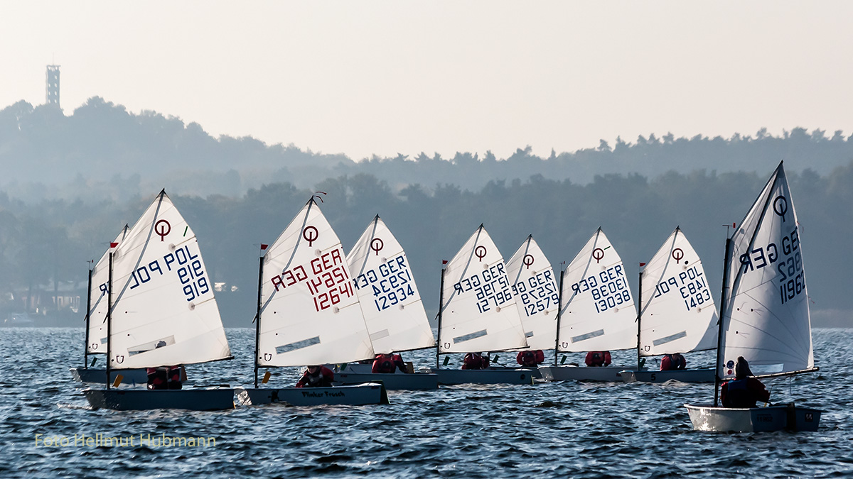 AUS AKTUELLEM ANLASS EIN ALTES FOTO MIT MÜGGELTURM VOM MÜGGELSEE AUS GESEHEN