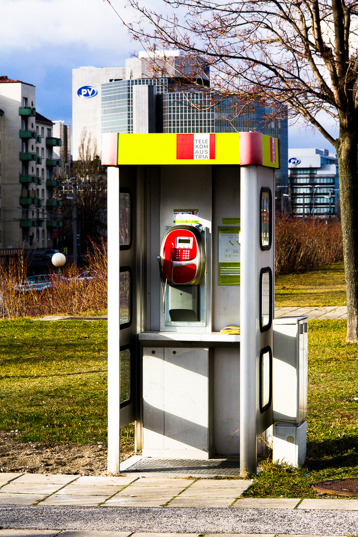 Aus dem Archiv 2012 Telefonzelle Brigittenauer-Lände