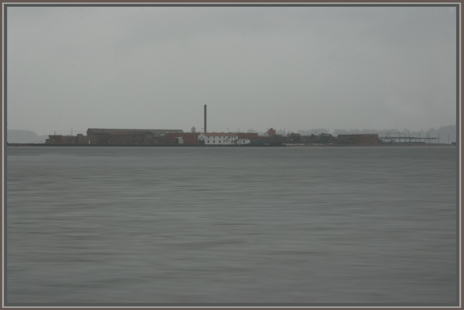 Aus dem Archiv: Am Limfjord Fabrik bei Schietwetter