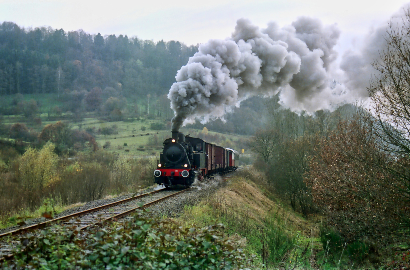 Aus dem Archiv: Dampfzug auf der MBE (1)