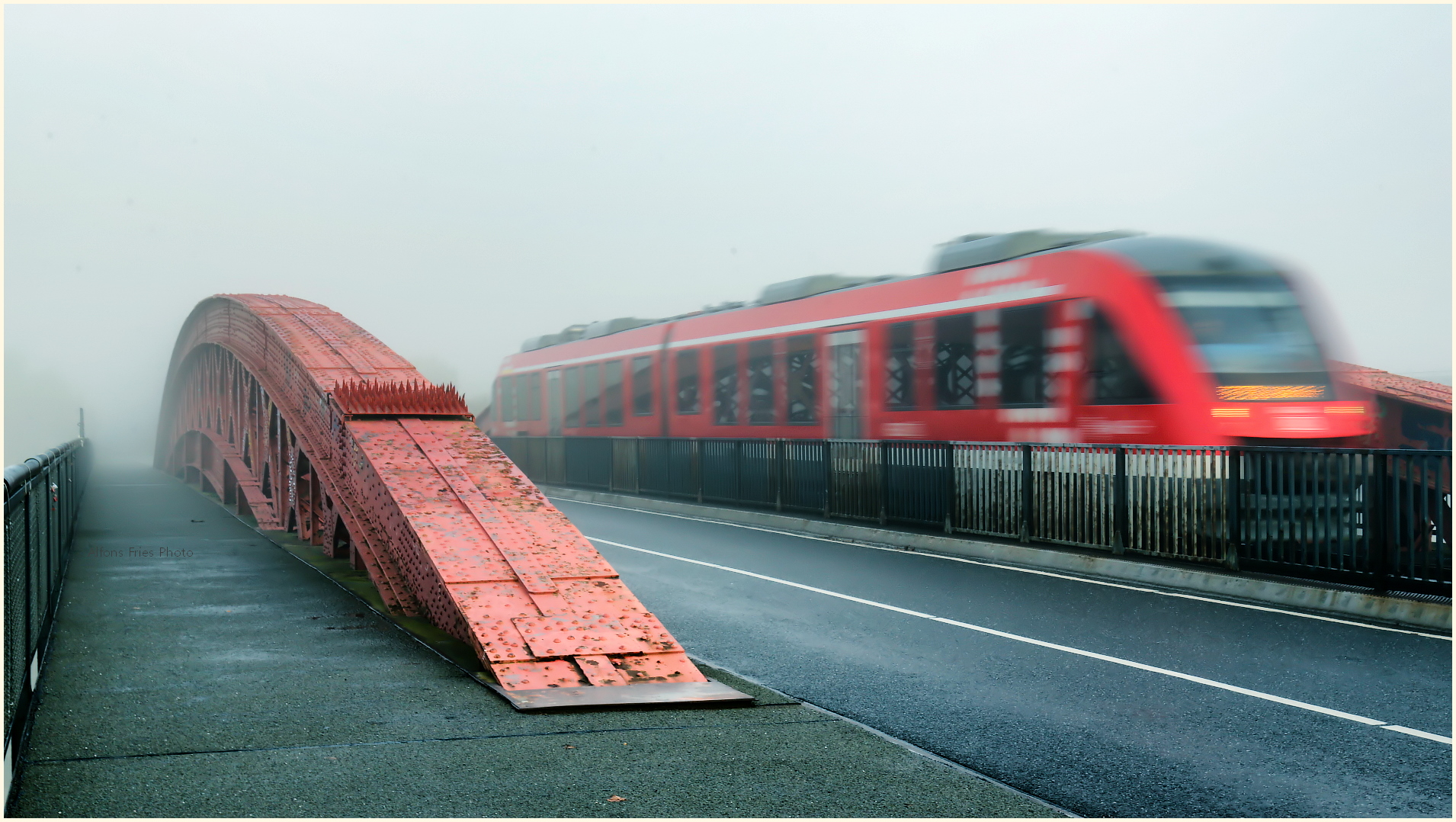 Aus dem Nebel ...