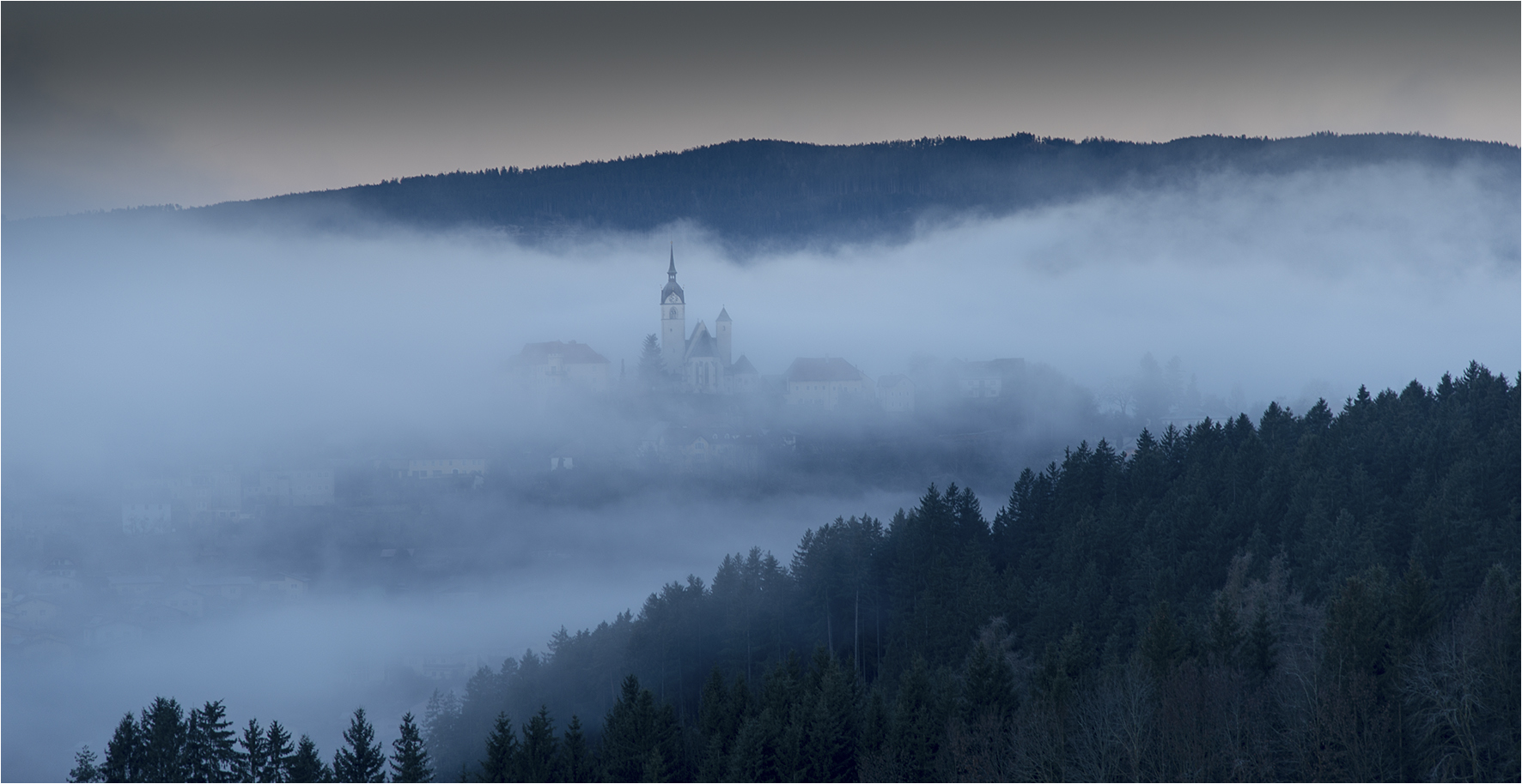 Aus dem Nebel