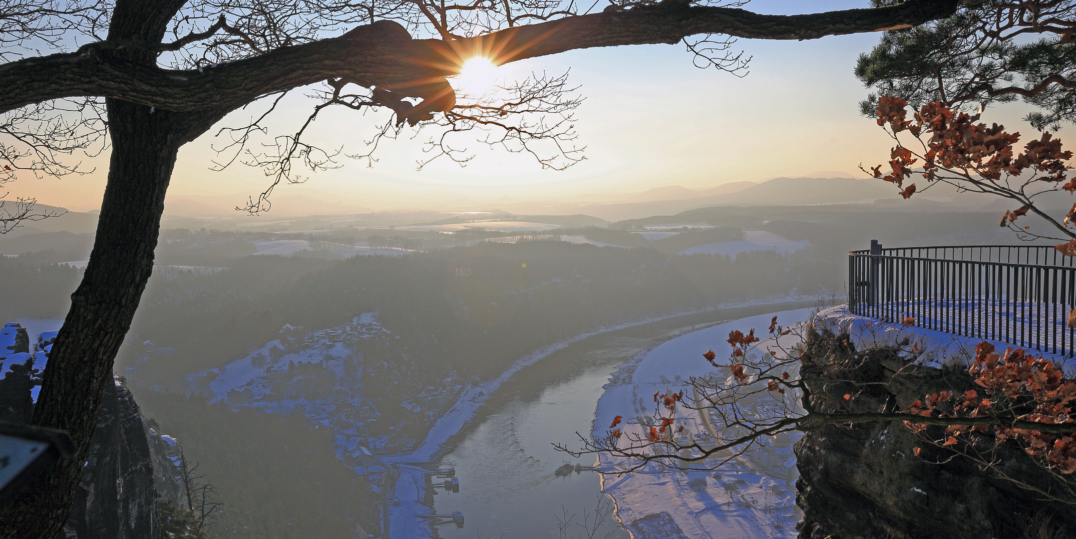 Aus dem schon mal gezeigten kleinen Sonnenstrahl ist die große Morgensonne geworden...