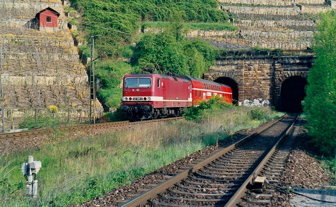 Aus dem Tunnel