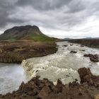 aus der Mitte entspringt ein Fluss