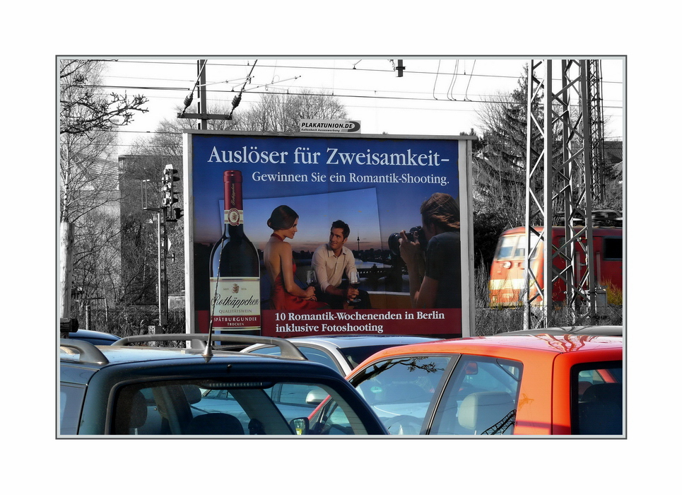 (aus der Reihe Billboard-deutsch)... Auslöser für Zweisamkeit - Gewinnen Sie ein Romantik-Shooting.