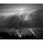 Aus ein mach zwei - Gewitter über Halle