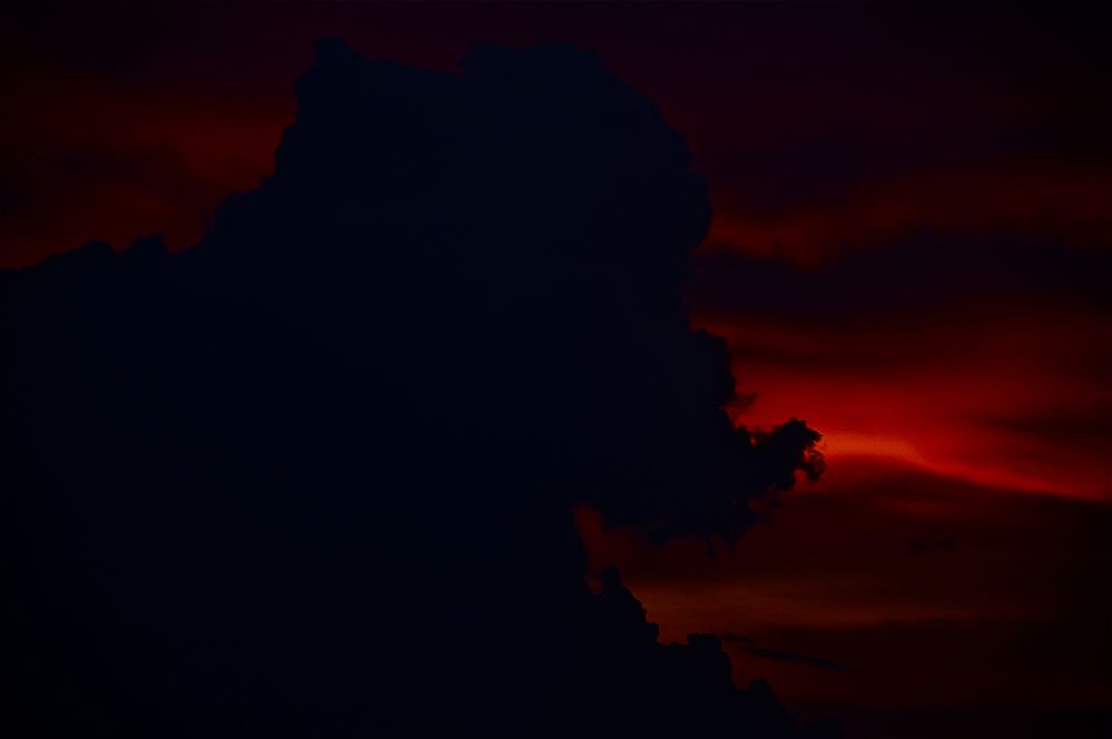 aus einer wolke entsteigt ganesha, inle see, burma 2011