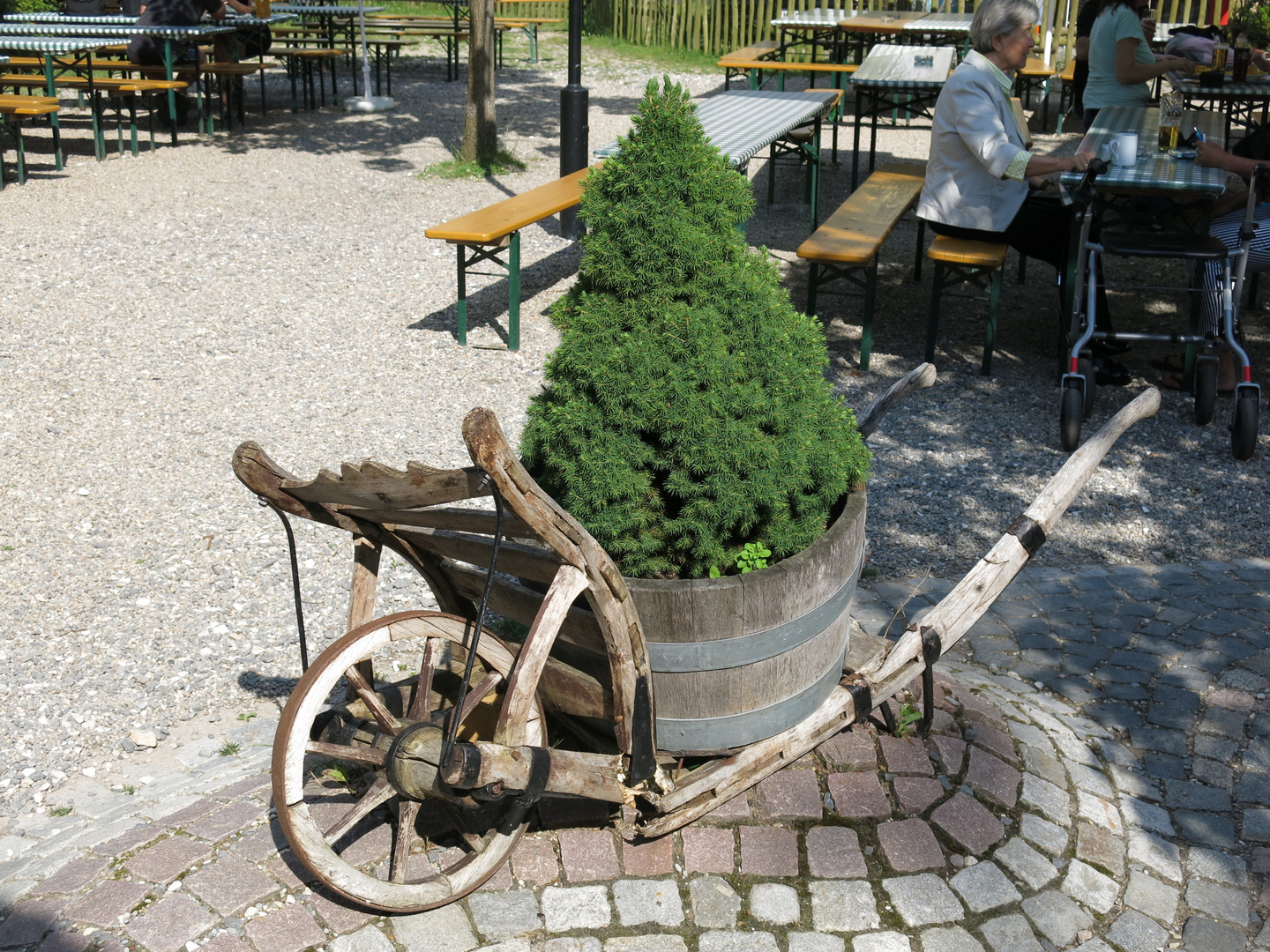 Aus mit Schubkärrelesfahren