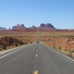 Aus Richtung Norden zum Monument Valley...