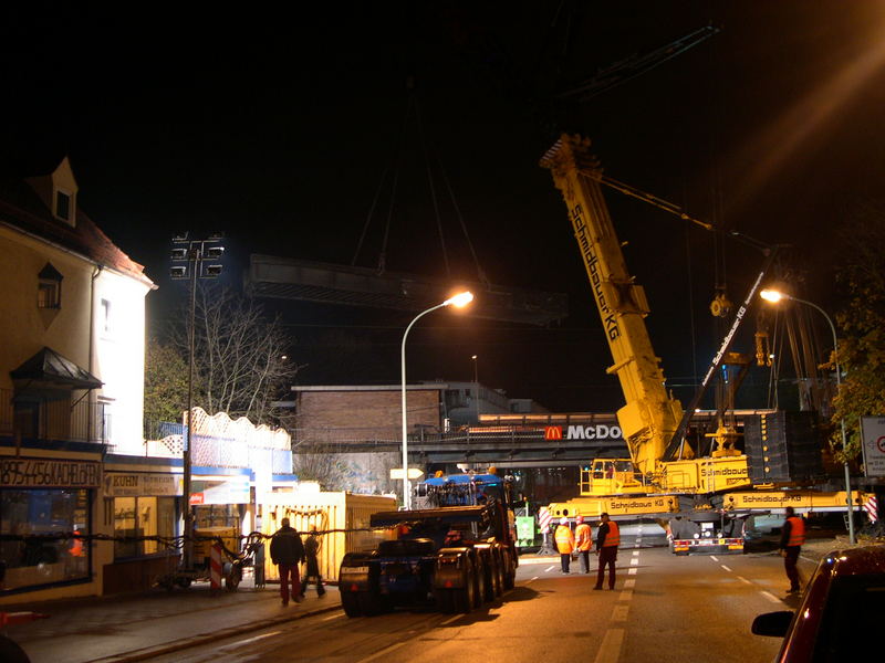 Ausbau einer Stahlbrücke