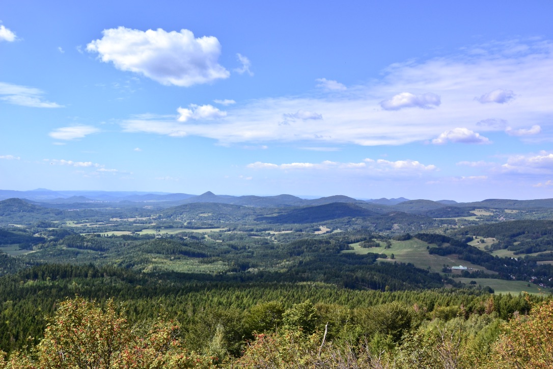 Ausblick (2) von der Hochwaldbaude…