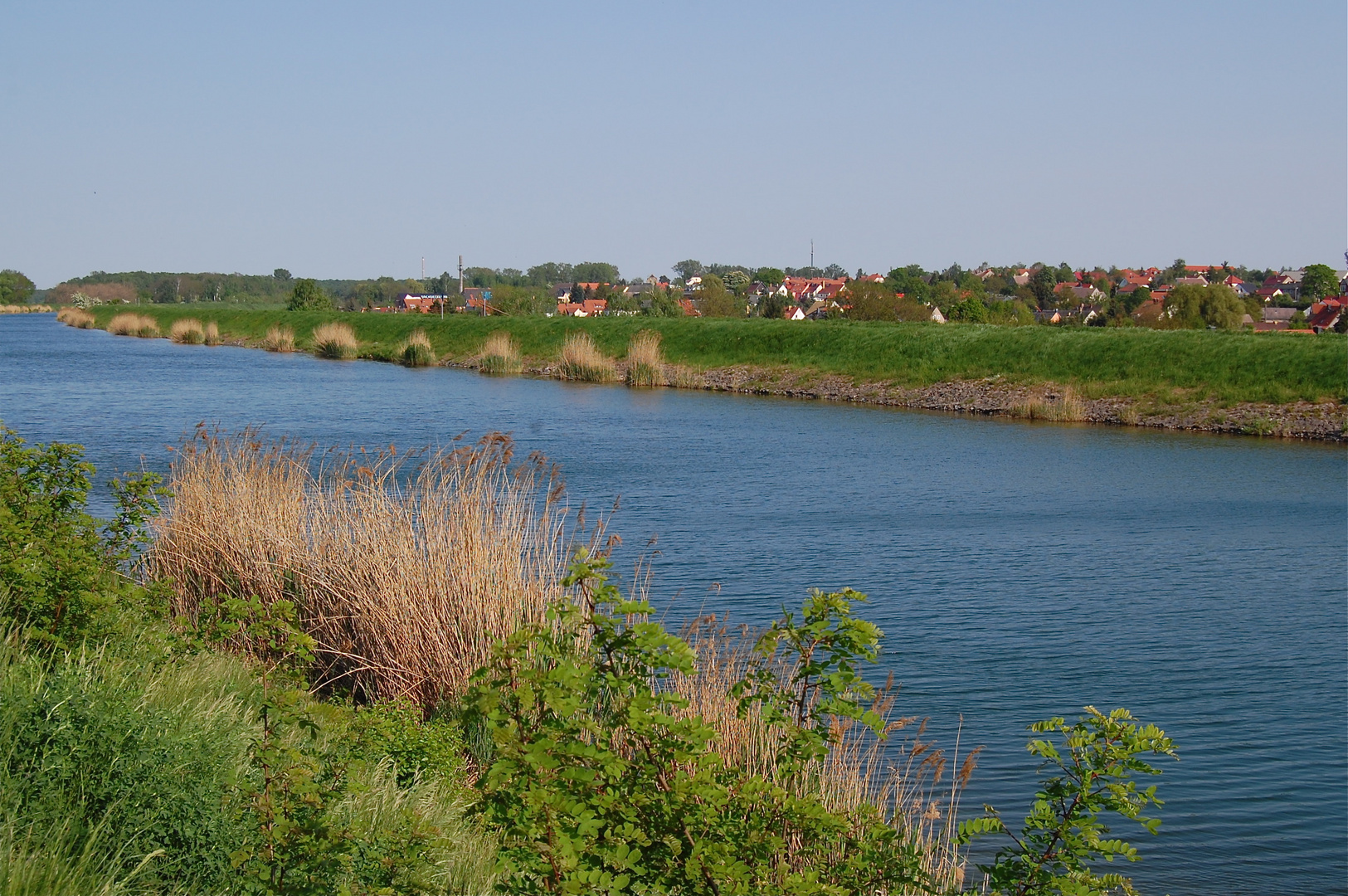 Ausblick auf dem Damm…