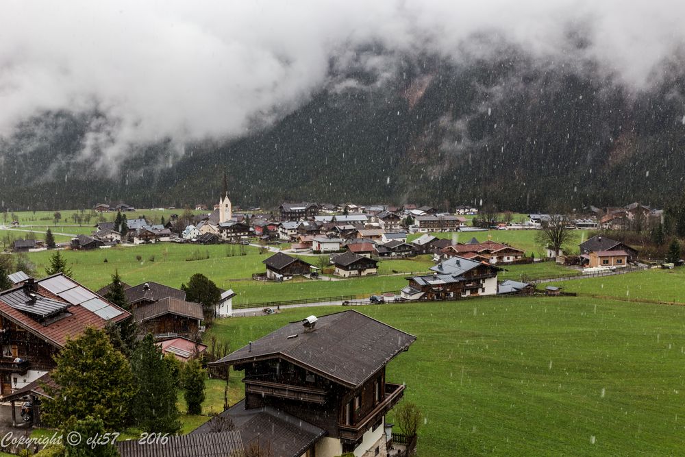 Ausblick auf den Ort Krimml