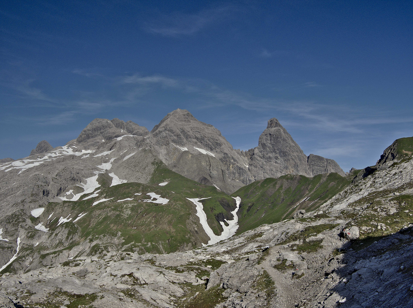 Ausblick auf Hauptkamm der Allgäuer Alpen