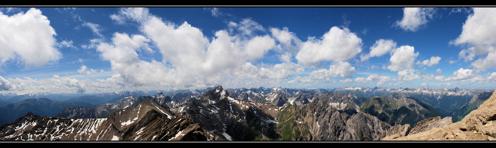 ~~ Ausblick aufs Tiroler Oberland ~~