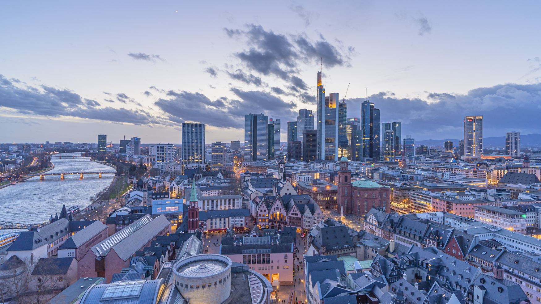 Ausblick II Foto Bild abend frankfurt stadt  Bilder 