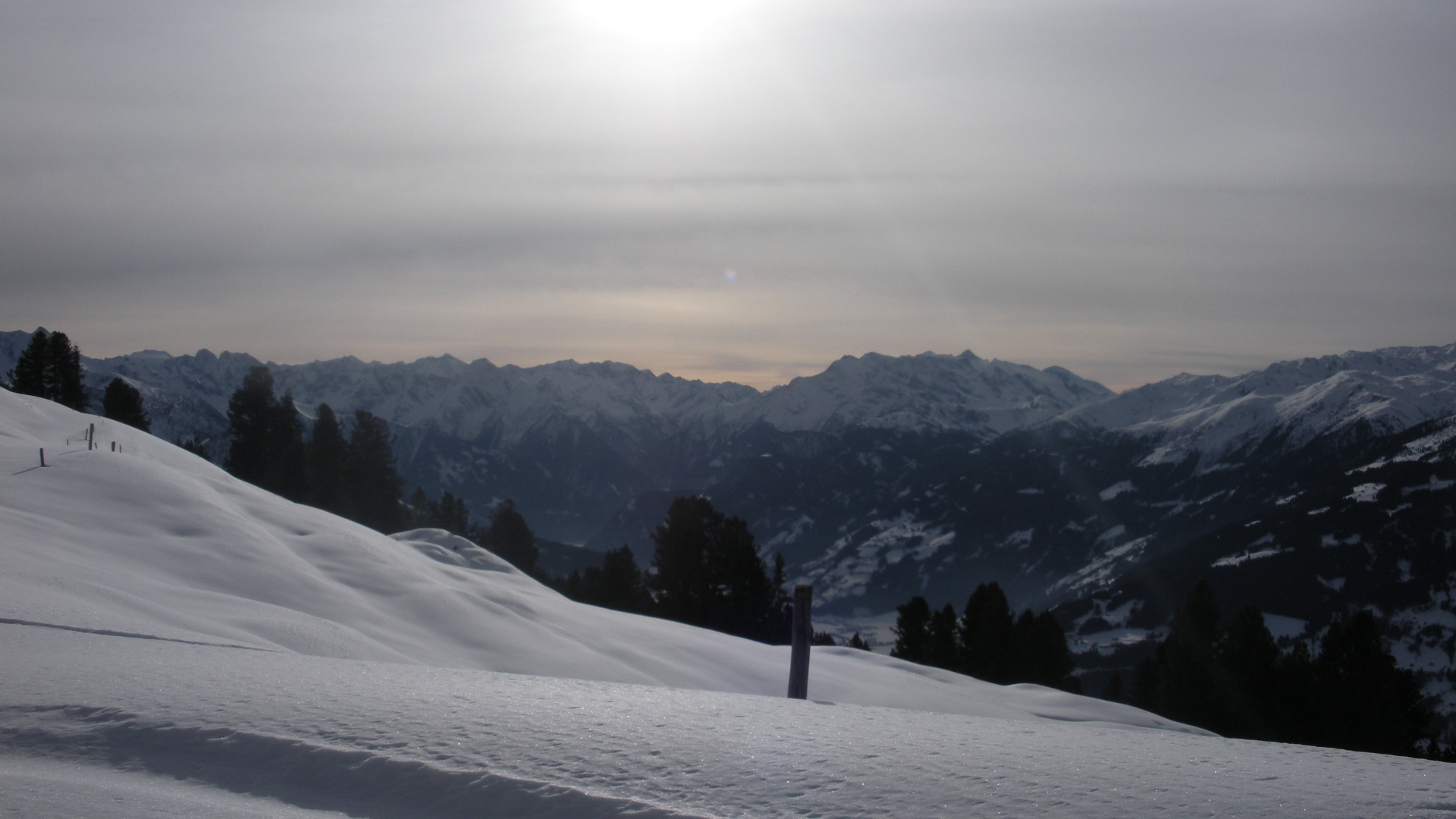 Ausblick vom Schartenjoch ins Zillertal