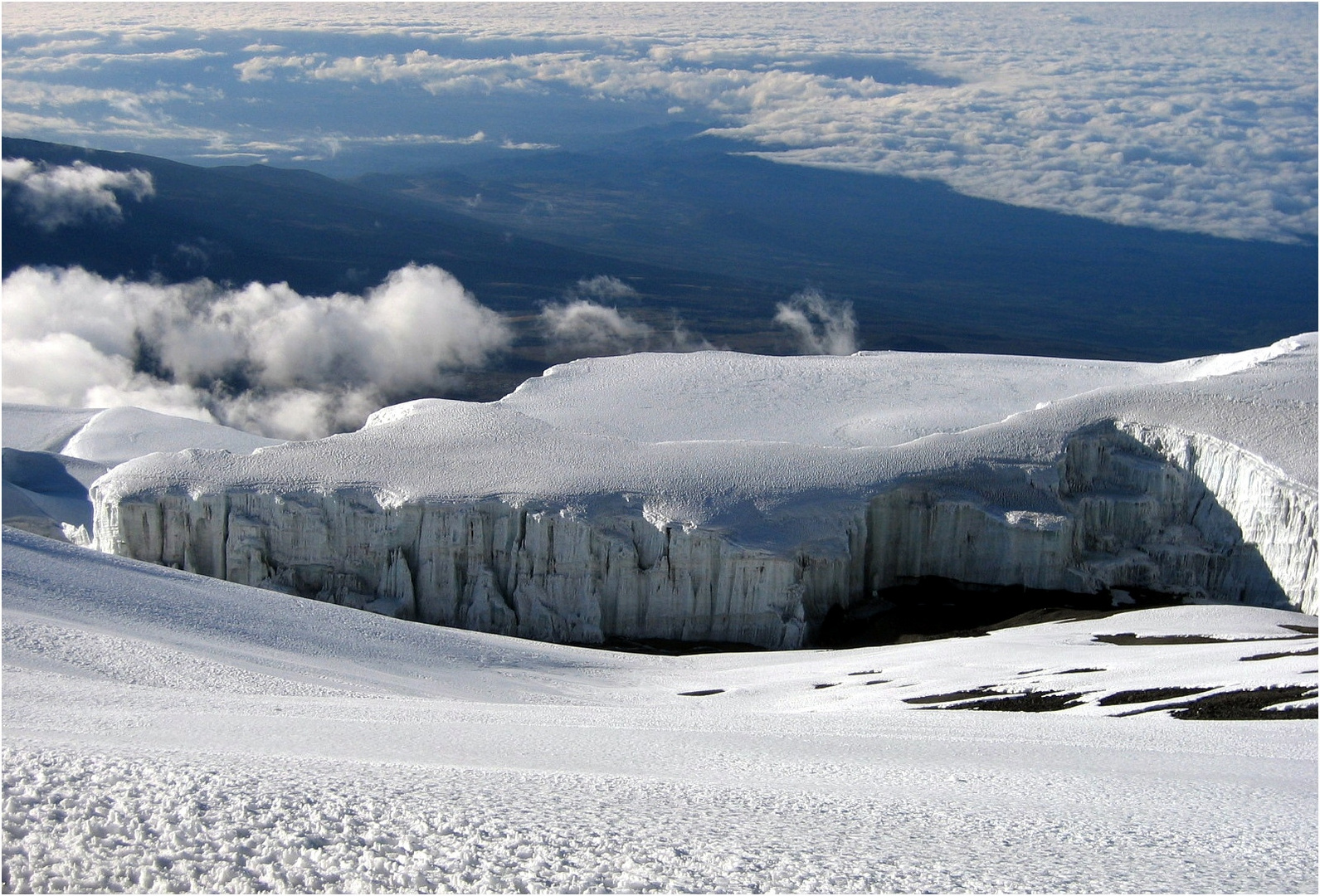 Ausblick vom Uhuru Peak (5895 m),… 