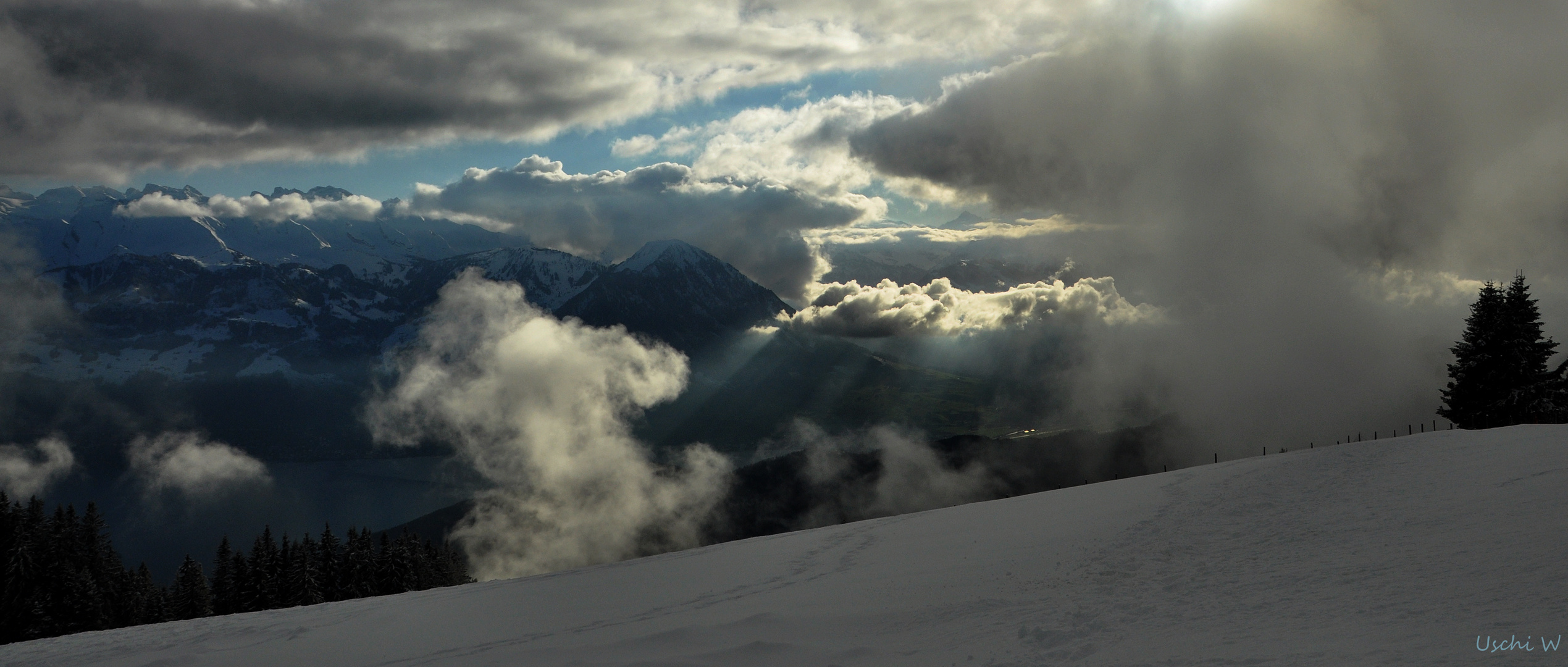 Ausblick von der Königin der Berge