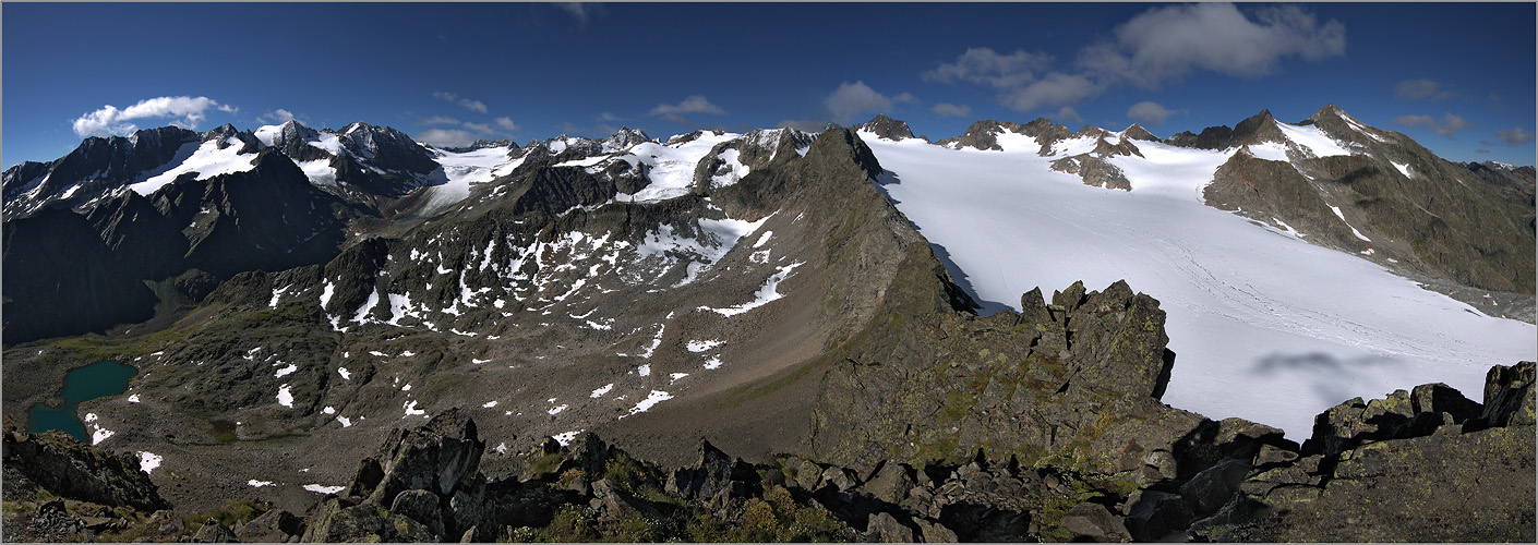 Ausblick von der Rinnenspitze Richtung süd bis west (~90°)