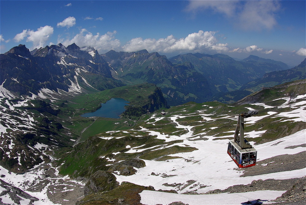 Ausblick von der Sation Stand / Titlis / Engelberg