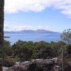 Ausblick von Dunollie Castle (Oban) auf die Westküste mit Insel Mull