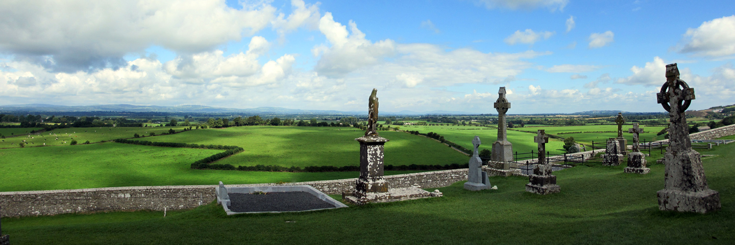 Ausblick von Gelände des Rock of Cashel