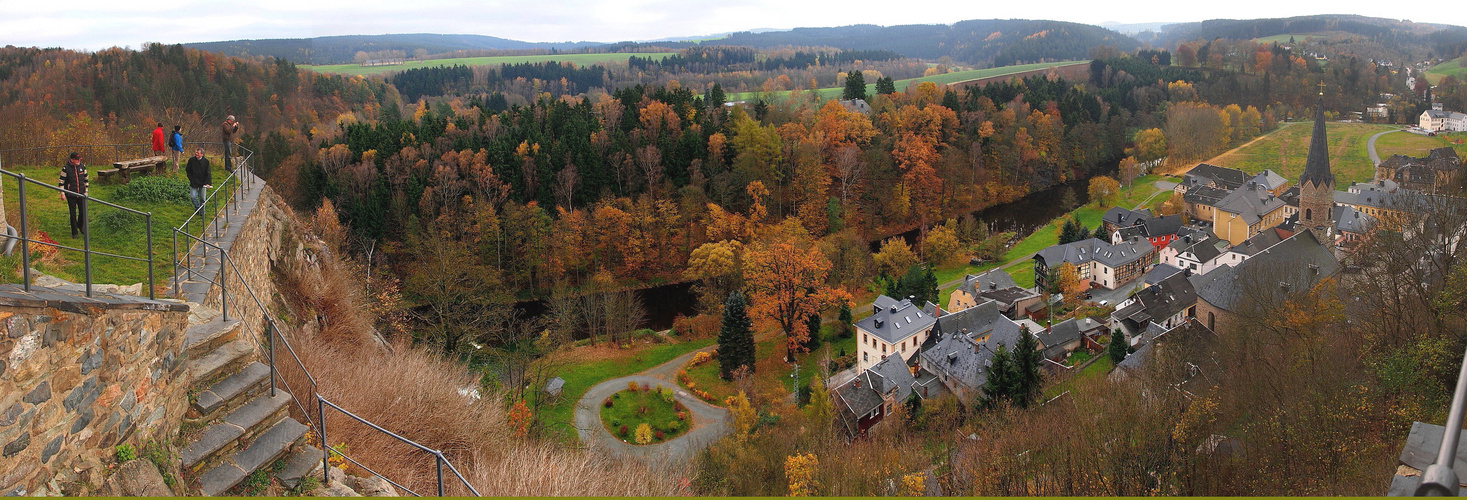 Ausblick von Schloß Hirschberg