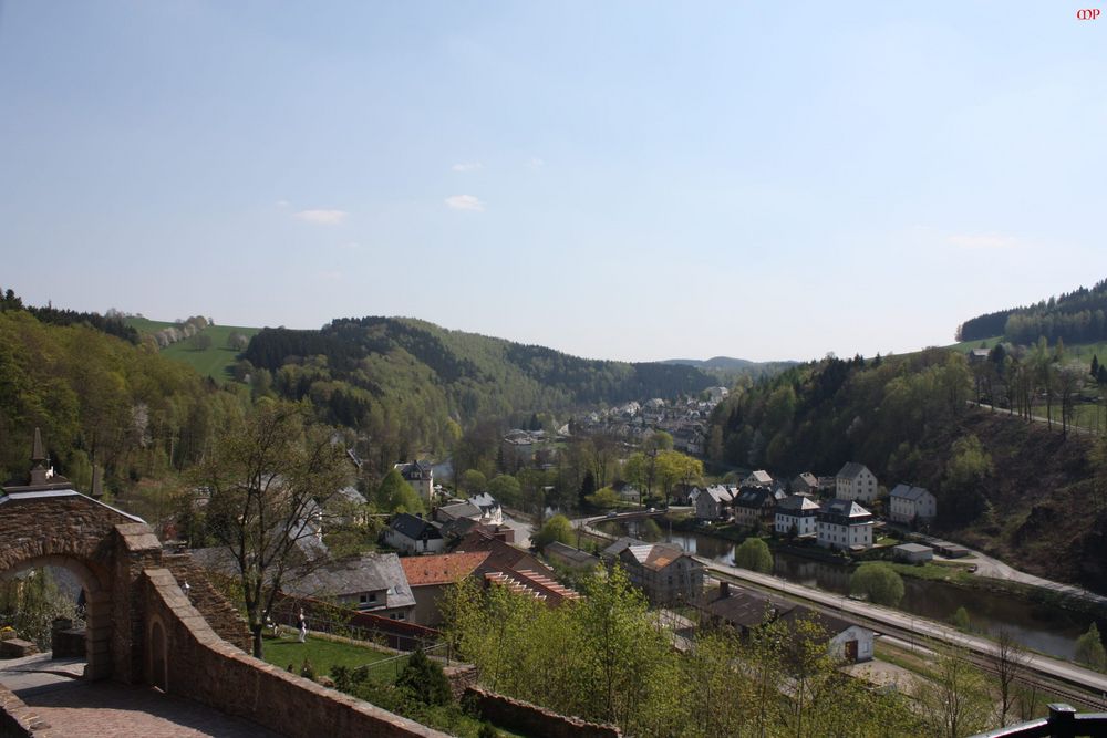 Ausblick von Schloß Scharfenstein auf den Ort