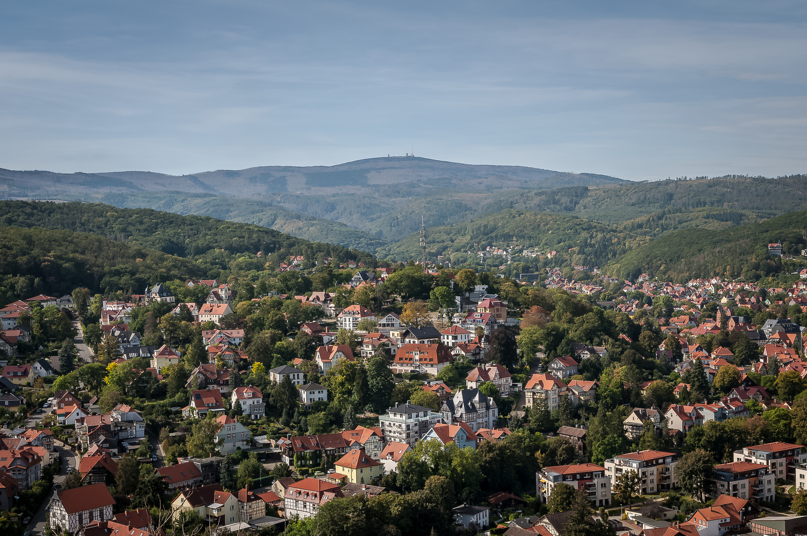 Ausblick  zum Brocken vom Schloss Wernigerode 