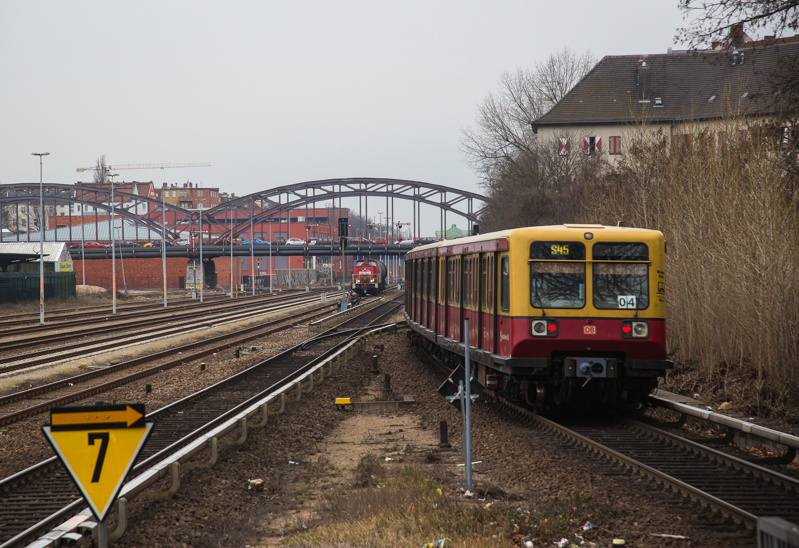 Ausblick zur Hertabrücke