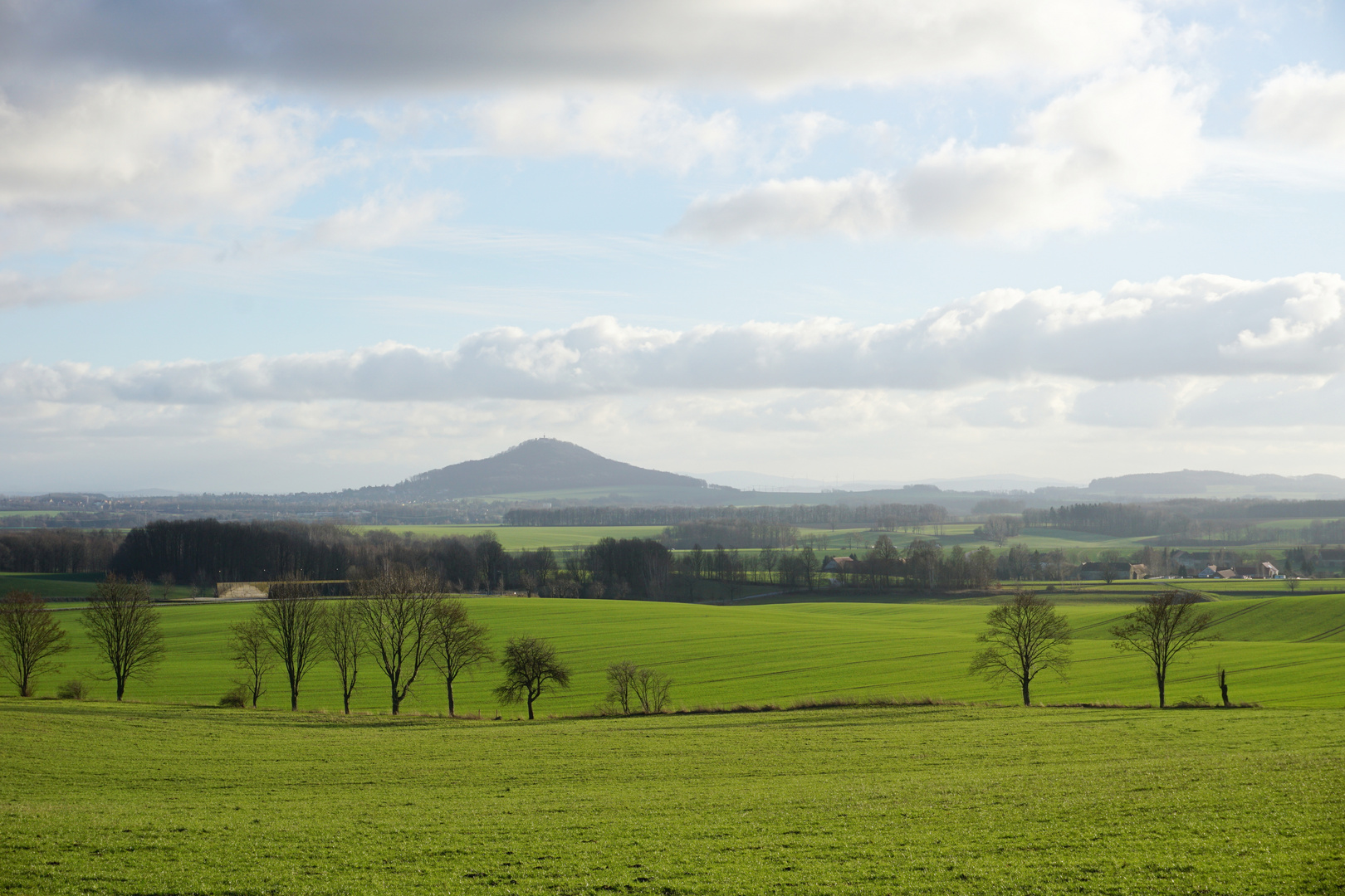 Ausblick zur Landeskrone bei Görlitz