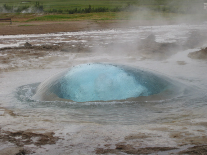 Ausbruch Strokkur-Geysir auf Island