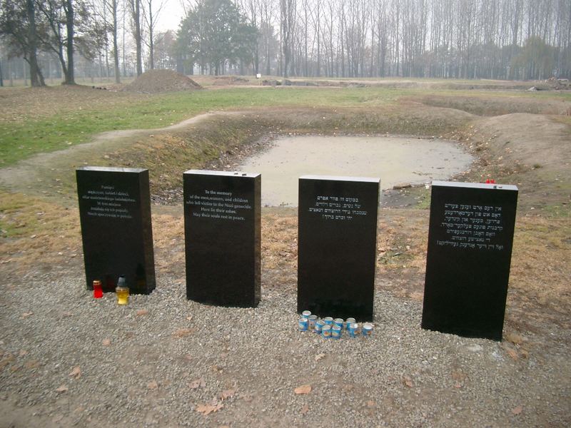 Auschwitz II - Birkenau "Gedächtnistafel"