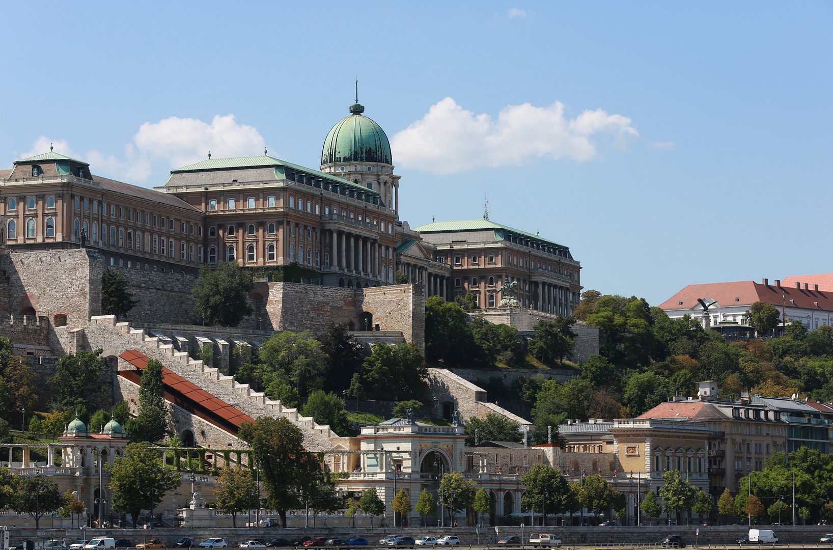 Ausfahrt aus Budapest