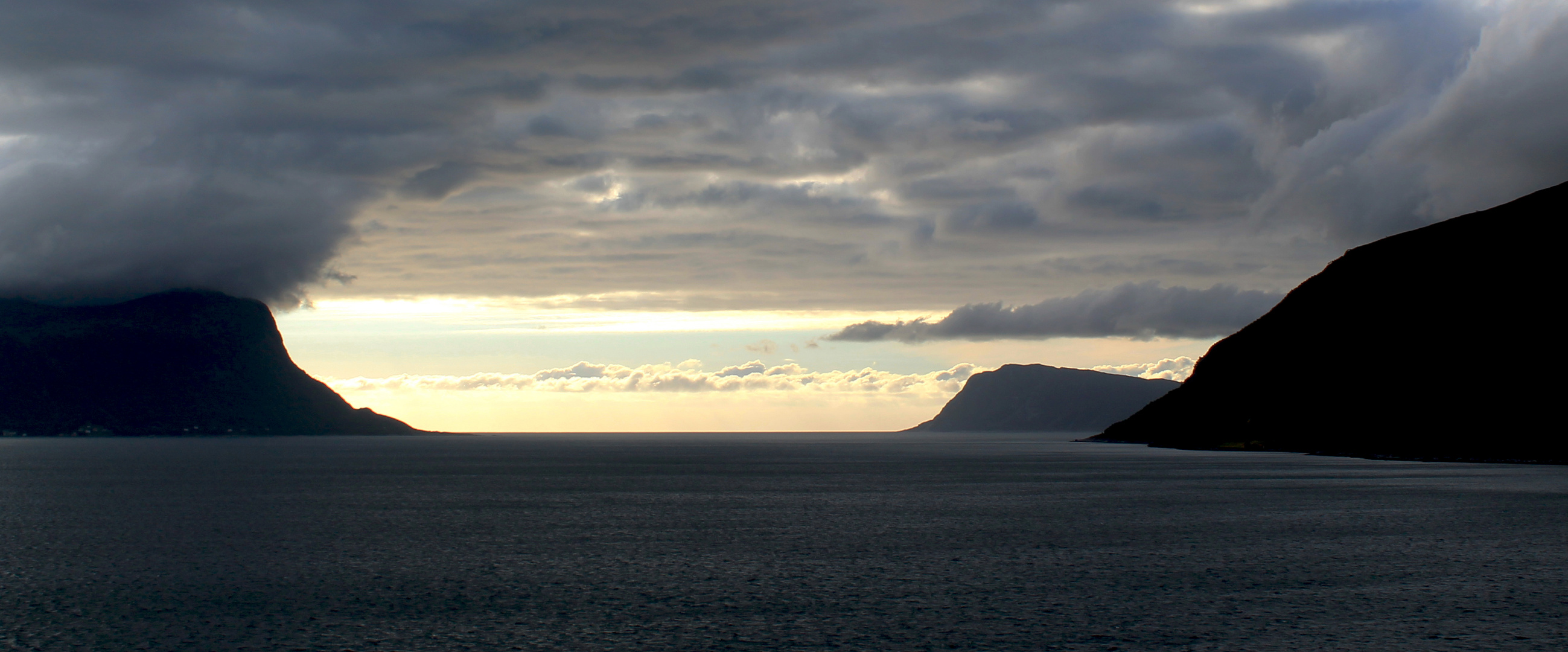 Ausfahrt aus dem Geirangerfjord