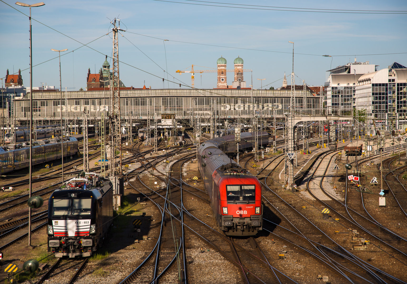 Ausfahrt des Nachtzugs