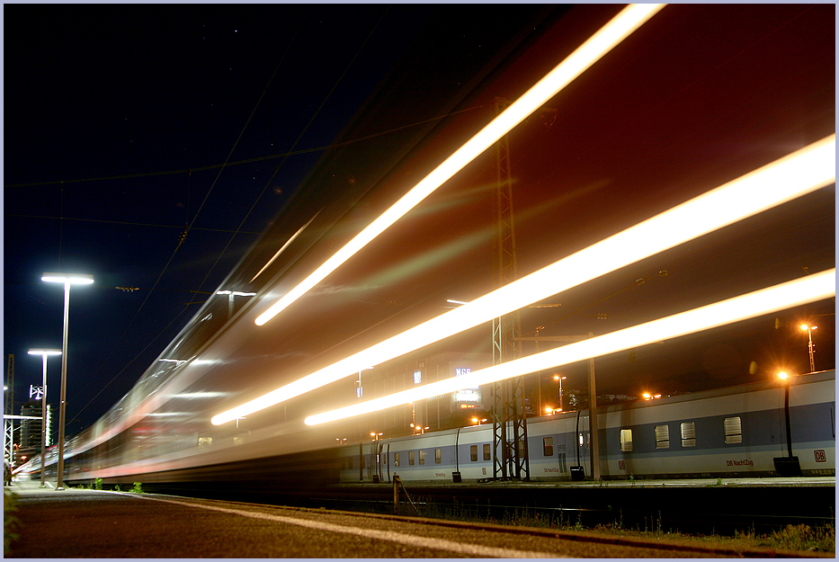 Ausfahrt in die Nacht..