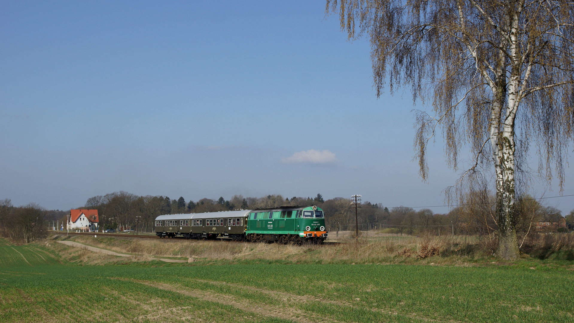 Ausfahrt Suliszewo Drawskie in Richtung Zlociniec. 09.04.2016